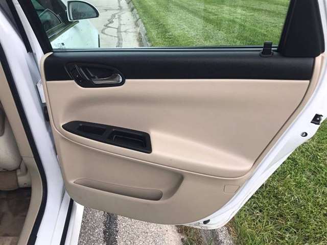 2010 Chevrolet Impala LS 4DR Sedan